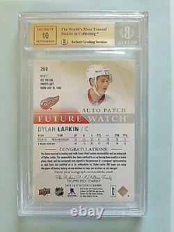 2015-16 Dylan Larkin SP Authentic Future Watch Limited Rookie Auto /100 BGS 9.5