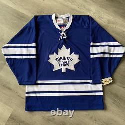 Authentic Toronto Maple Leafs Jersey Medium CCM Vintage New