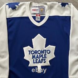 Authentic Toronto Maple Leafs Jersey Small CCM Vintage