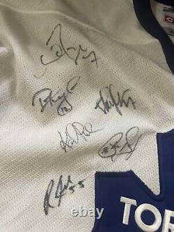 Autographed Toronto Maple Leafs Jersey