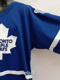 CCM Center Ice RARE Vintage Toronto Maple Leafs Jersey/Sz48 (Vtg62)
