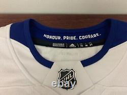 John Tavares Toronto Maple Leafs White Away Adidas Hockey Jersey size 46 NWT