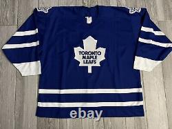 Team Issued CCM Toronto Maple Leafs NHL ULTRAFIL Hockey Jersey Sz 56