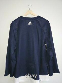 Toronto Maple Leafs 2022 Heritage Classic Adidas Jersey Size 50 NWT
