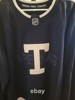 Toronto Maple Leafs Arenas AreTnas Heritage Classic Authentic Jersey Size 54