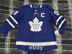 Toronto Maple Leafs John Tavares MIC 56 NHL Made in Canada