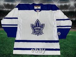 Toronto Maple Leafs Koho Hockey Jersey Size XL Mens White Preowned