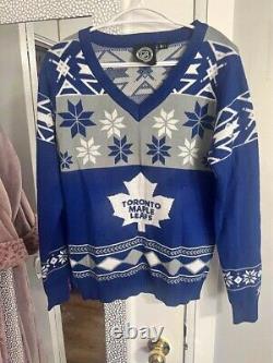 Toronto Maple Leafs christmas sweater Large