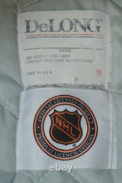 VTG Toronto Maple Leafs NHL Licensed Full Zipper Snap Button DeLong Jacket Sz M