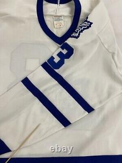 Vintage Toronto Maple Leafs Doug Gilmour CCM Maska Jersey Size XL 90s NHL Sewn