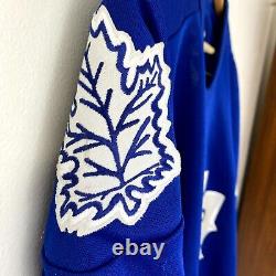 Vintage Toronto Maple Leafs Jersey CCM Men's Size Large NHL Hockey Shirt Blue